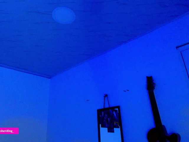 Nicorobin live webcam show