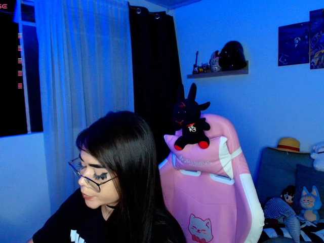 Nicorobin, en directo ahora en BongaCams