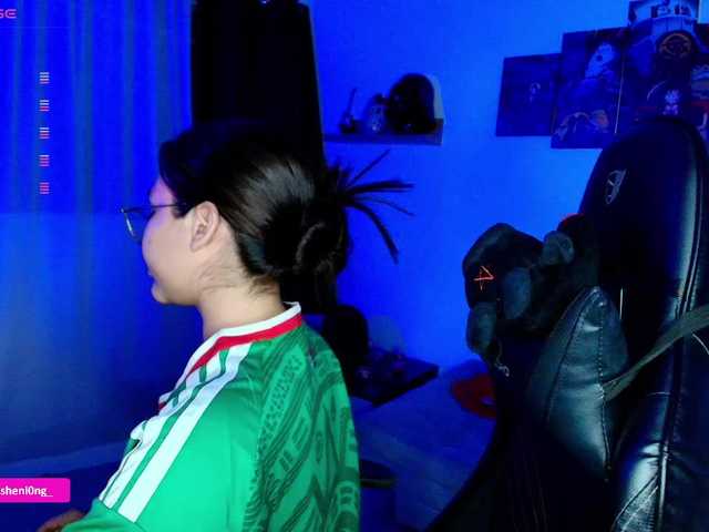 Nicorobin live cam on BongaCams