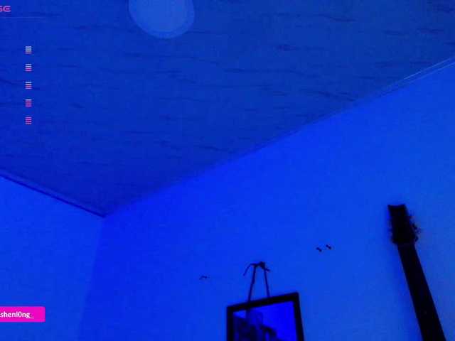 nicorobin live sex show