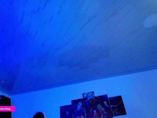 nicorobin live sex show