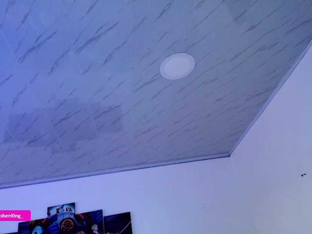 Nicorobin live webcam show