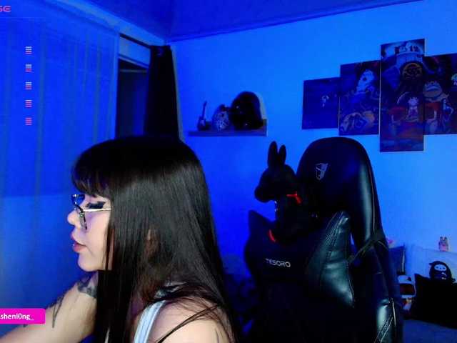 Nicorobin live cam on BongaCams