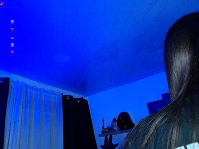 Nicorobin, live now on BongaCams