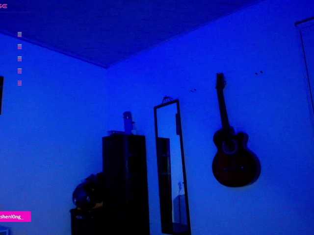 Nicorobin's BongaCams show and profile