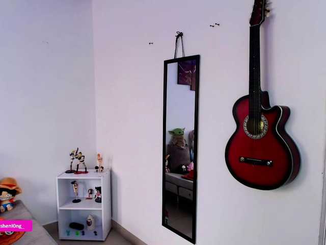 Nicorobin live webcam show
