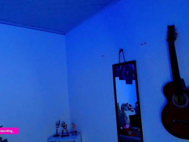 Nicorobin live webcam show