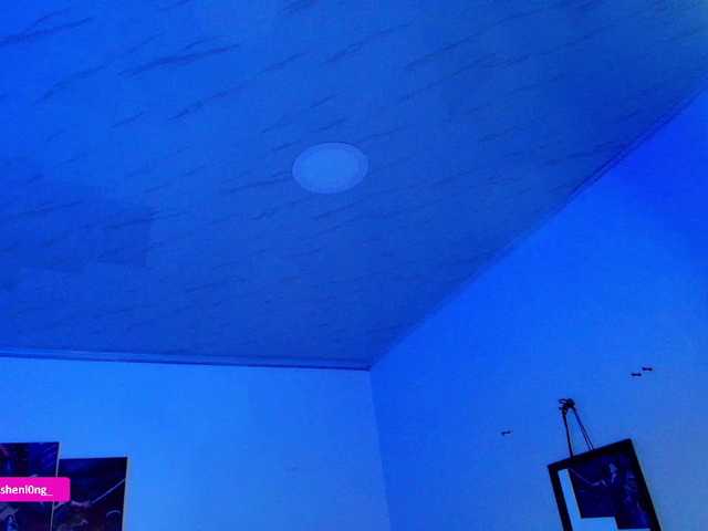 Nicorobin live webcam show