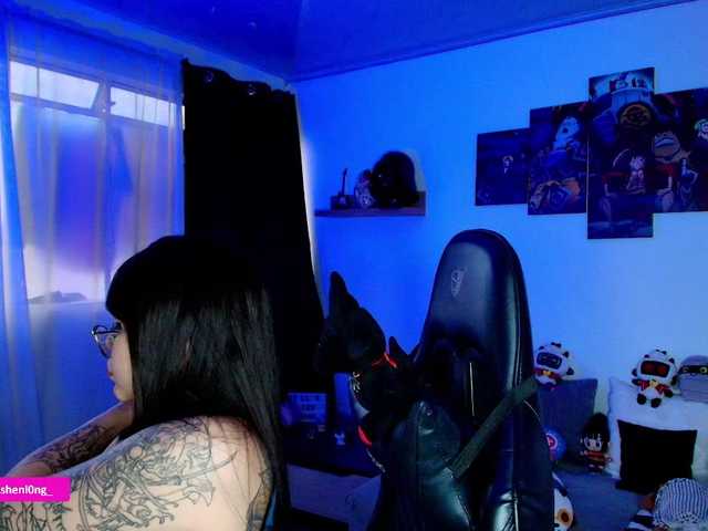 nicorobin live sex show