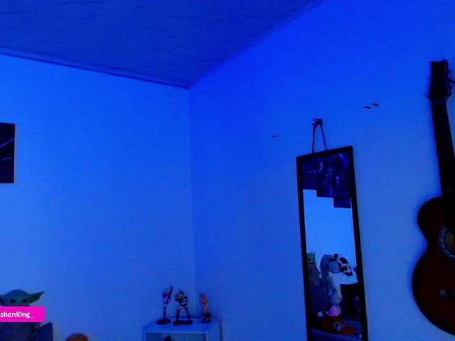 Nicorobin live webcam show