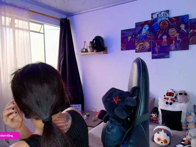 nicorobin live sex show