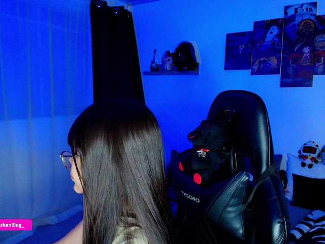 Nicorobin live webcam show