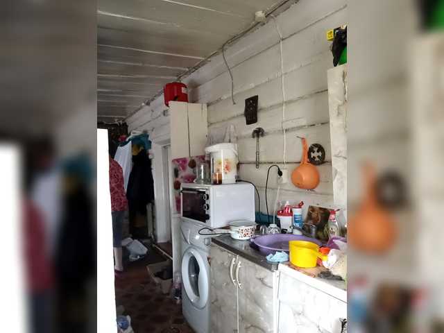 Madam-oss's BongaCams show and profile