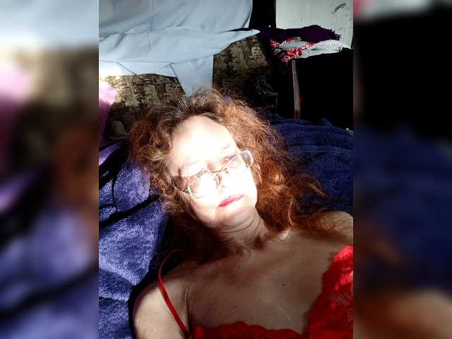 Madam-oss's BongaCams show and profile