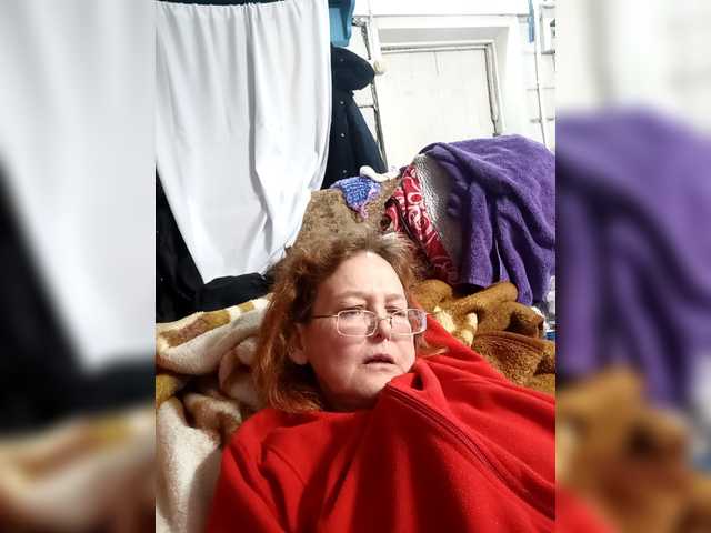 Madam-oss's BongaCams show and profile