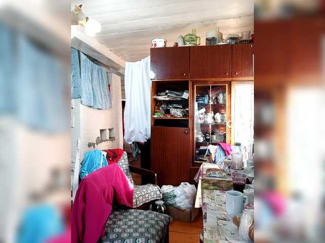  Madam-oss chat room
