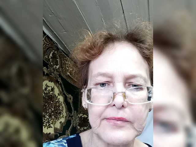 Madam-oss's BongaCams show and profile