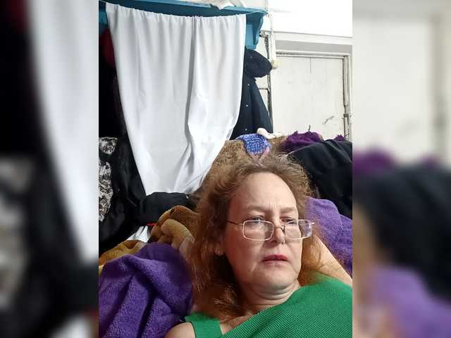 Madam-oss's BongaCams show and profile