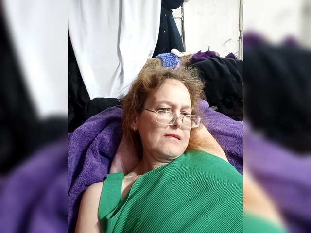 Madam-oss's BongaCams show and profile