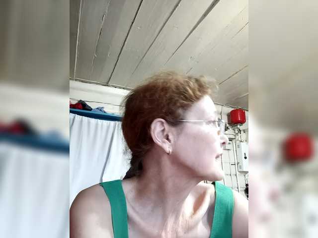 Madam-oss's BongaCams show and profile