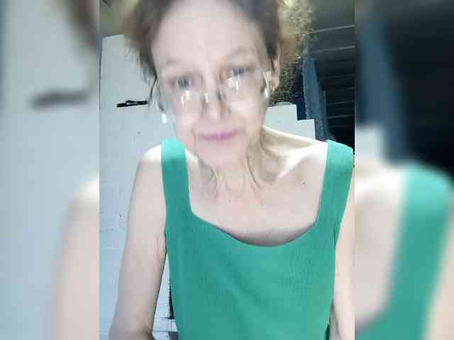 Madam-oss Live Webcam on BongaCams