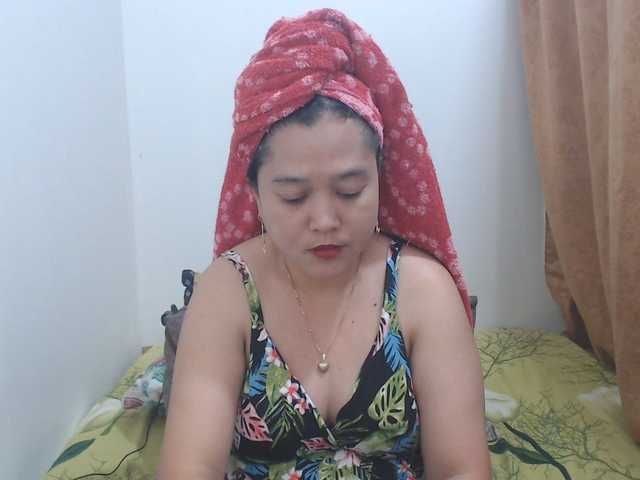 Precious0088 live cam on BongaCams