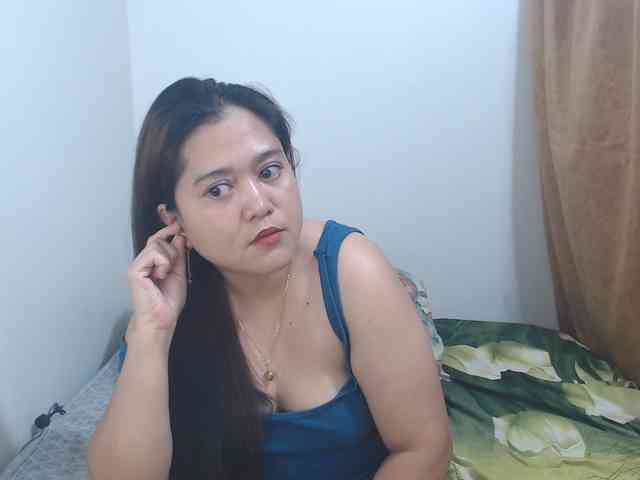 Precious0088 webcam