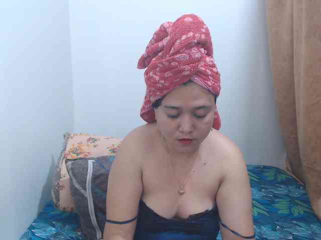 Precious0088 webcam