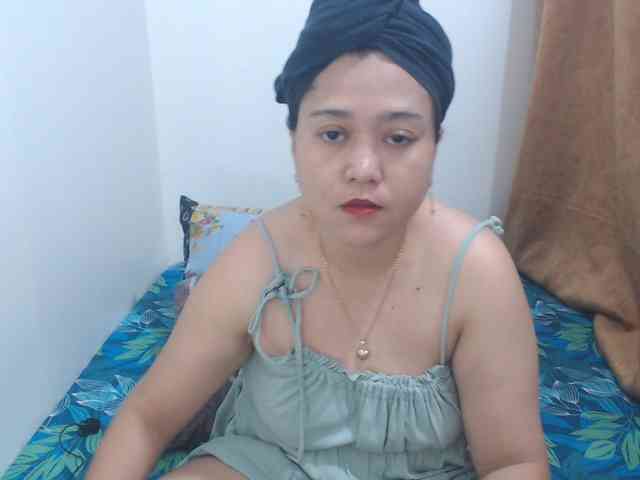 Precious0088 webcam