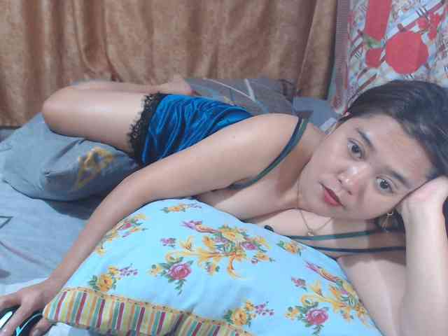 Precious0088 webcam