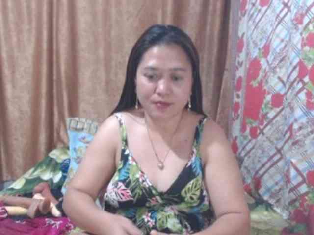 Precious0088 webcam