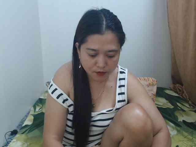 Precious0088 webcam