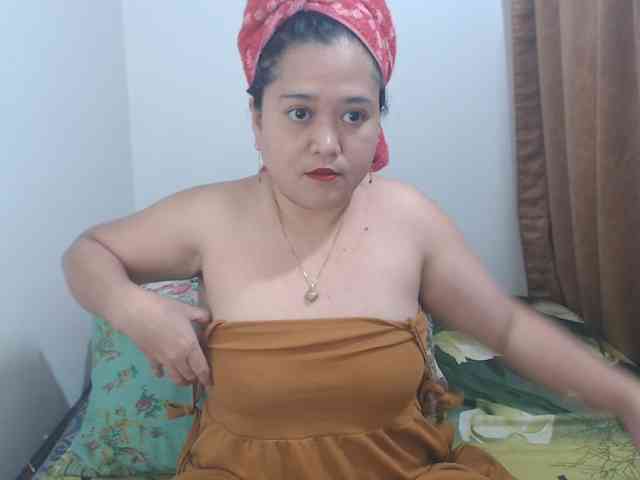 Precious0088 webcam