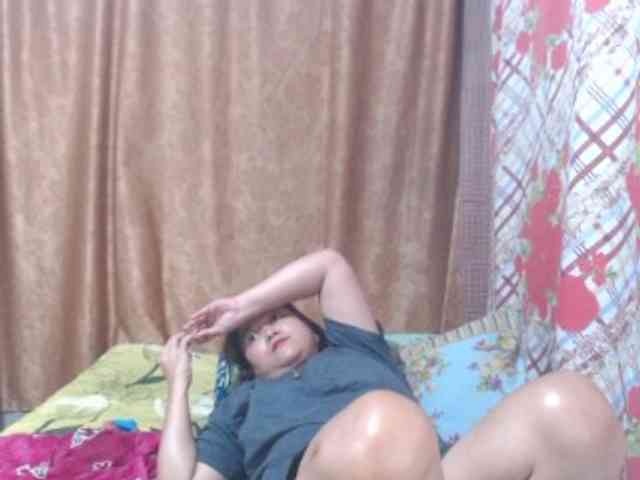 Precious0088 webcam