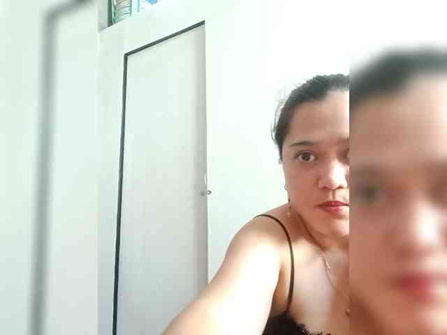 Precious0088 webcam