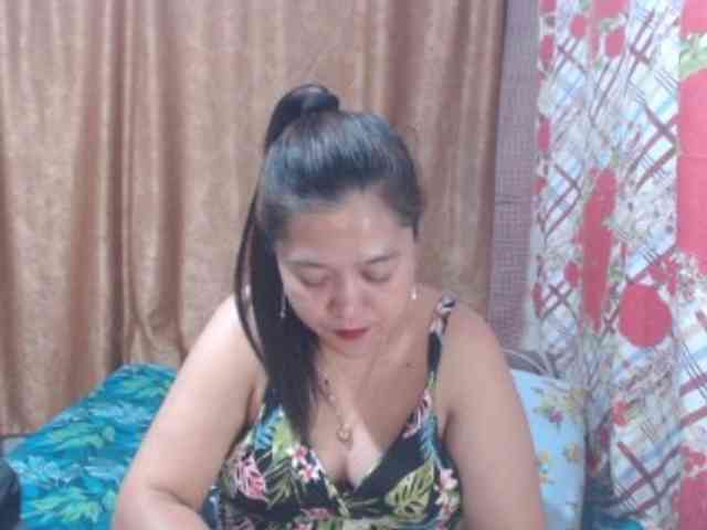 Precious0088 webcam