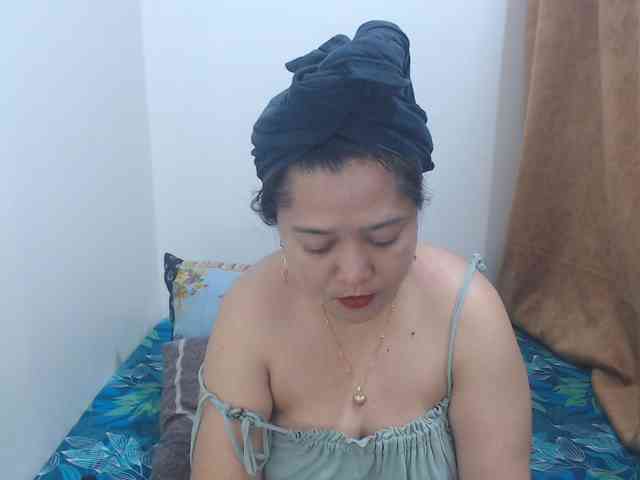 Precious0088 webcam