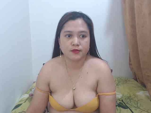 Precious0088 webcam
