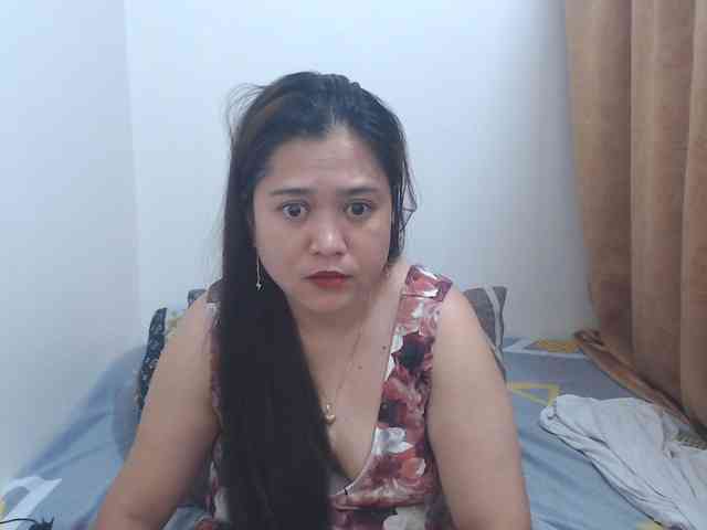 Precious0088 Live Webcam on BongaCams