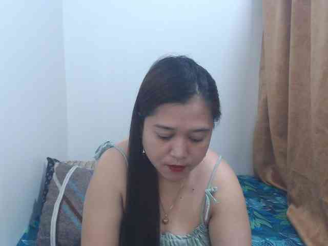 Precious0088 webcam