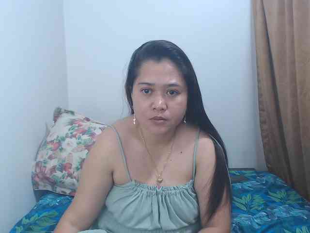 Precious0088 webcam