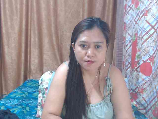 Precious0088 webcam