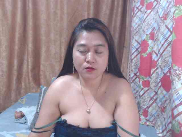 Precious0088 webcam