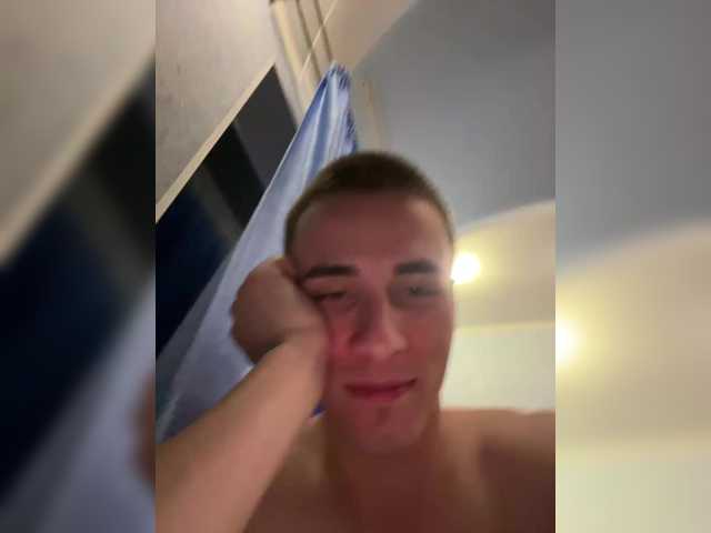 Kotik22b, 22 y/o - Live Cam on BongaCams