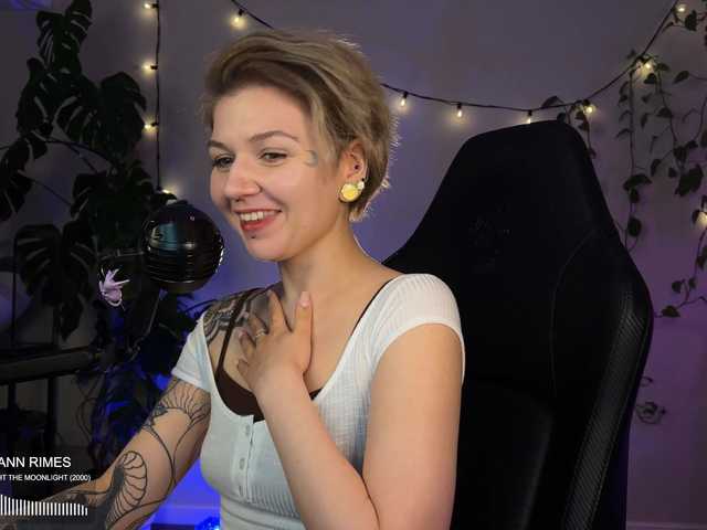 bySOVA live webcam show