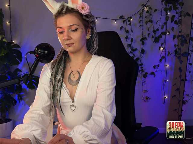 bySOVA live cam on BongaCams