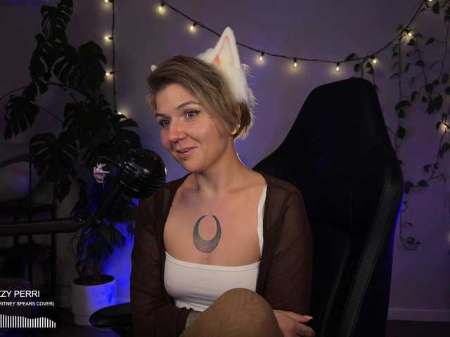 bySOVA live webcam show
