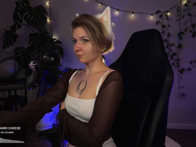 bySOVA live webcam show