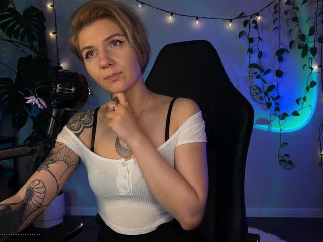bySOVA live cam on BongaCams