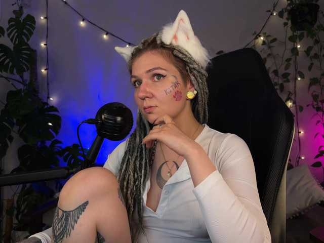 bysova live sex show